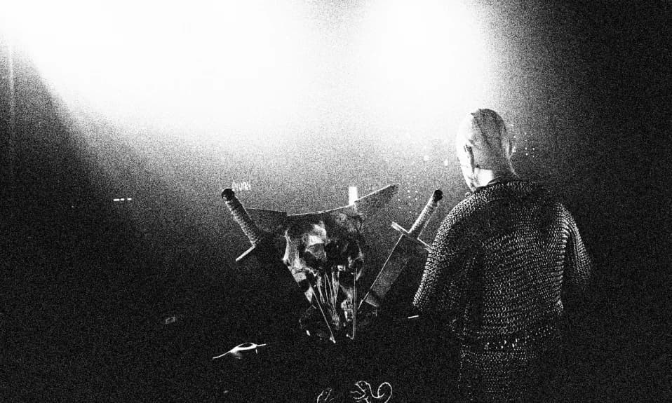 17.10 Плаха w/ Majestat